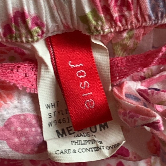 COPY - Josie Natori Pajamas, size medium, Pink Floral top and bottom. Lightly W… - Picture 6 of 7